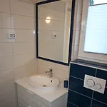 招待所 Sea 4*